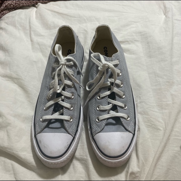 grey converse size 10
